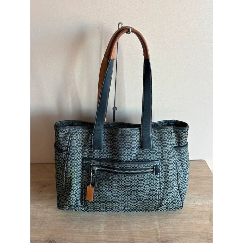 Authentic Coach Shopper tote monogram